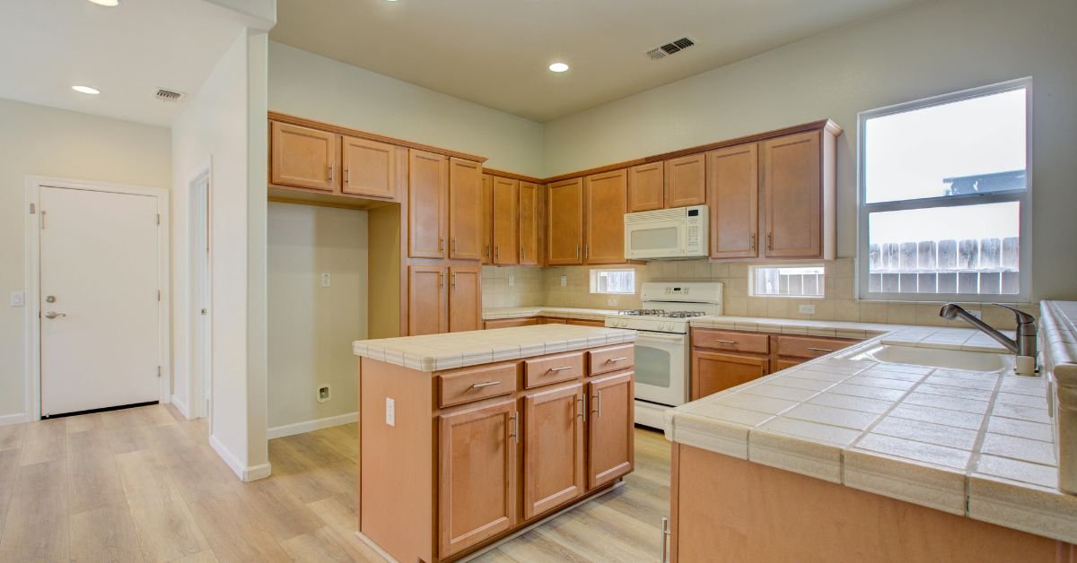 Affordable wood cabinets offering great value without compromising quality.