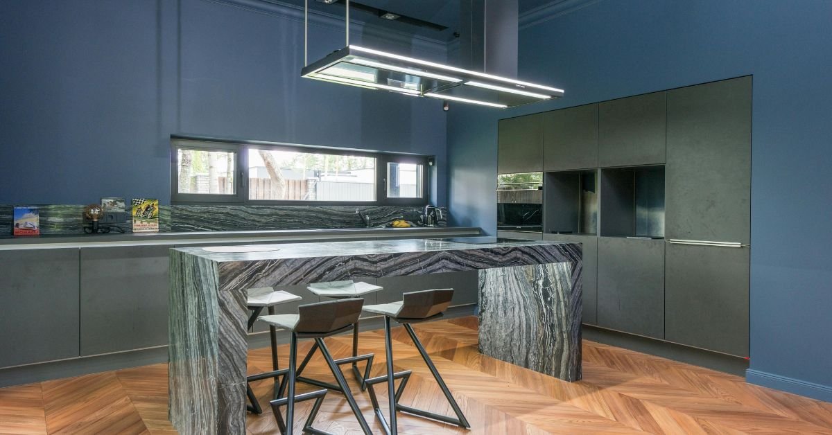 Blue Cabinets in a Modern Kitchen Setting