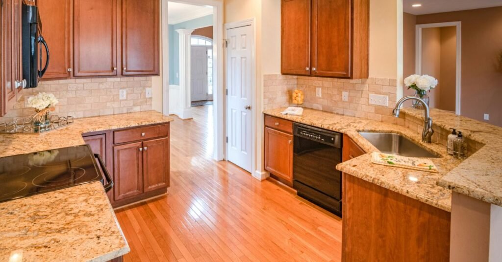 Kitchen remodel with oak cabinets