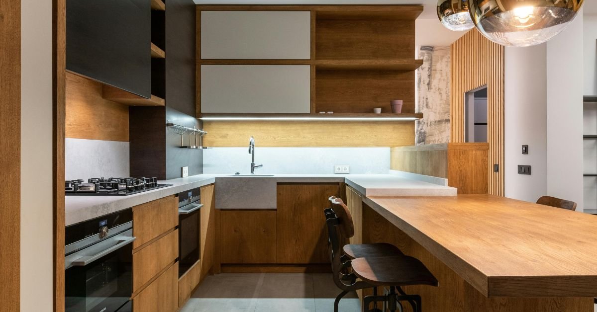 Sustainable kitchen cabinets made from eco-friendly materials and processes.